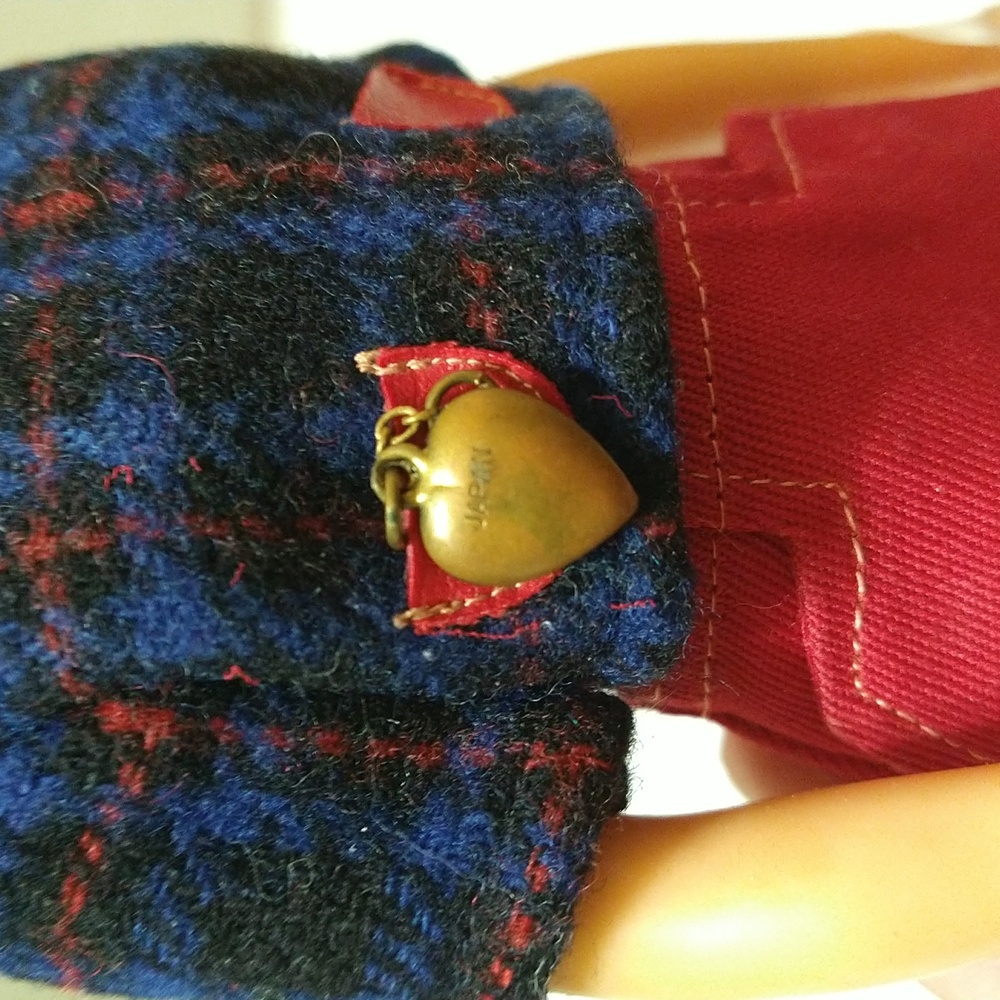 Vintage 1965 Ideal Tammy Walking Her Pet Plaid Top With Charm & Red Pak Skirt - Picture 5 of 10